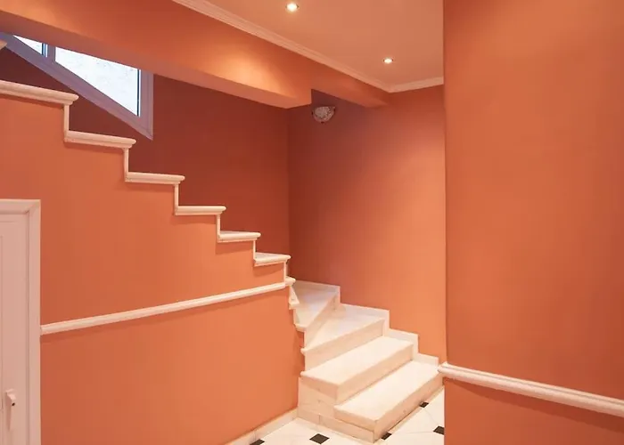 3 Bedrooms Luxury Lägenhet *