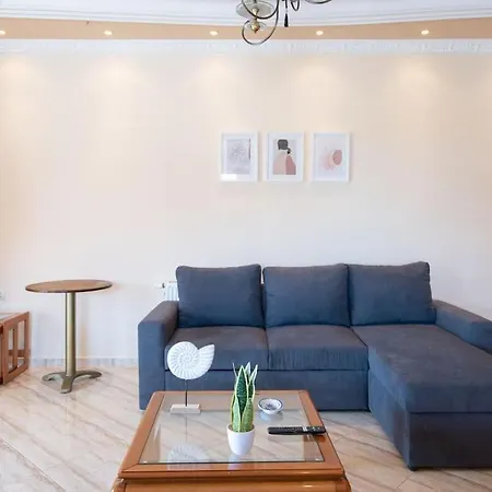 3 Bedrooms Luxury Apartment