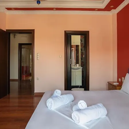 Apartment 3 Bedrooms Luxury *