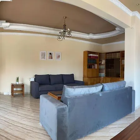 Апартаменты 3 Bedrooms Luxury