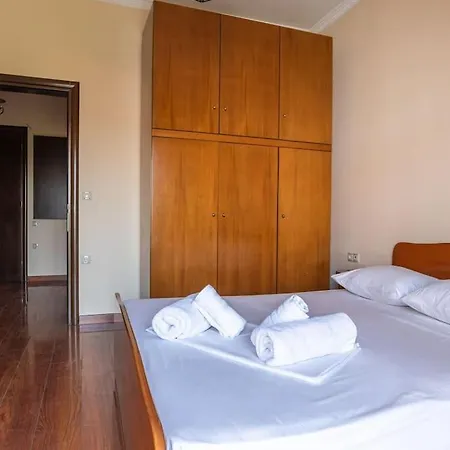 Апартаменты 3 Bedrooms Luxury Неа-Ираклия